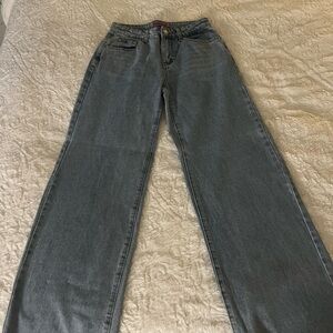 Edikted Wide-Leg High-Rise Jeans - Slate Wash Blue. Size XS. Fire 24/25 waist